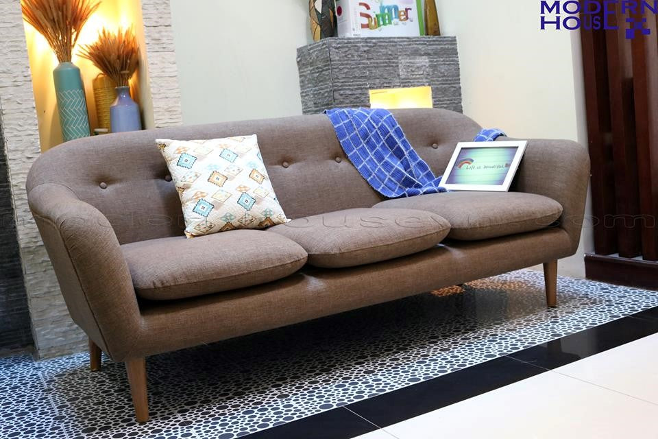 Bật mí 3 cách chọn bàn ghế sofa cho phòng khách chung cư thêm sang trọng